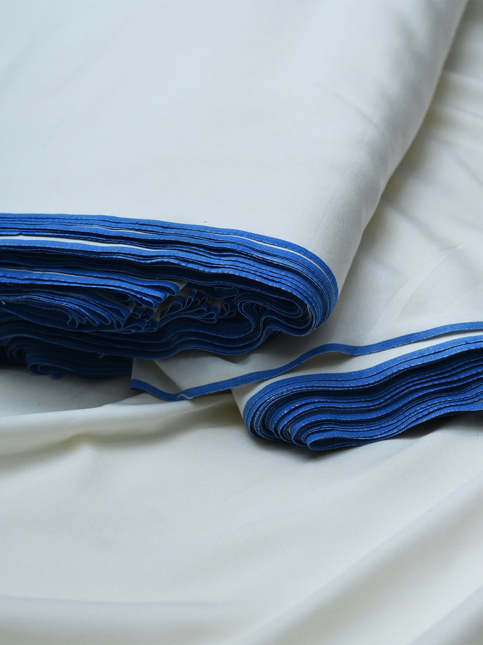 Double Horse Booski Jiangsu Apple  | P8&6 | BY SOOSILK BRAND| Blue Border